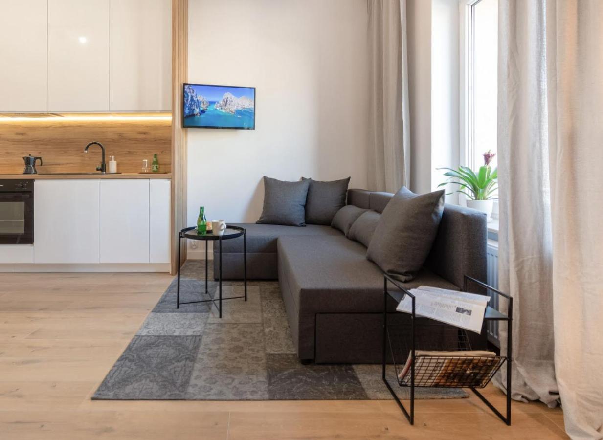 Apartamenty Ktw カトヴィツェ エクステリア 写真