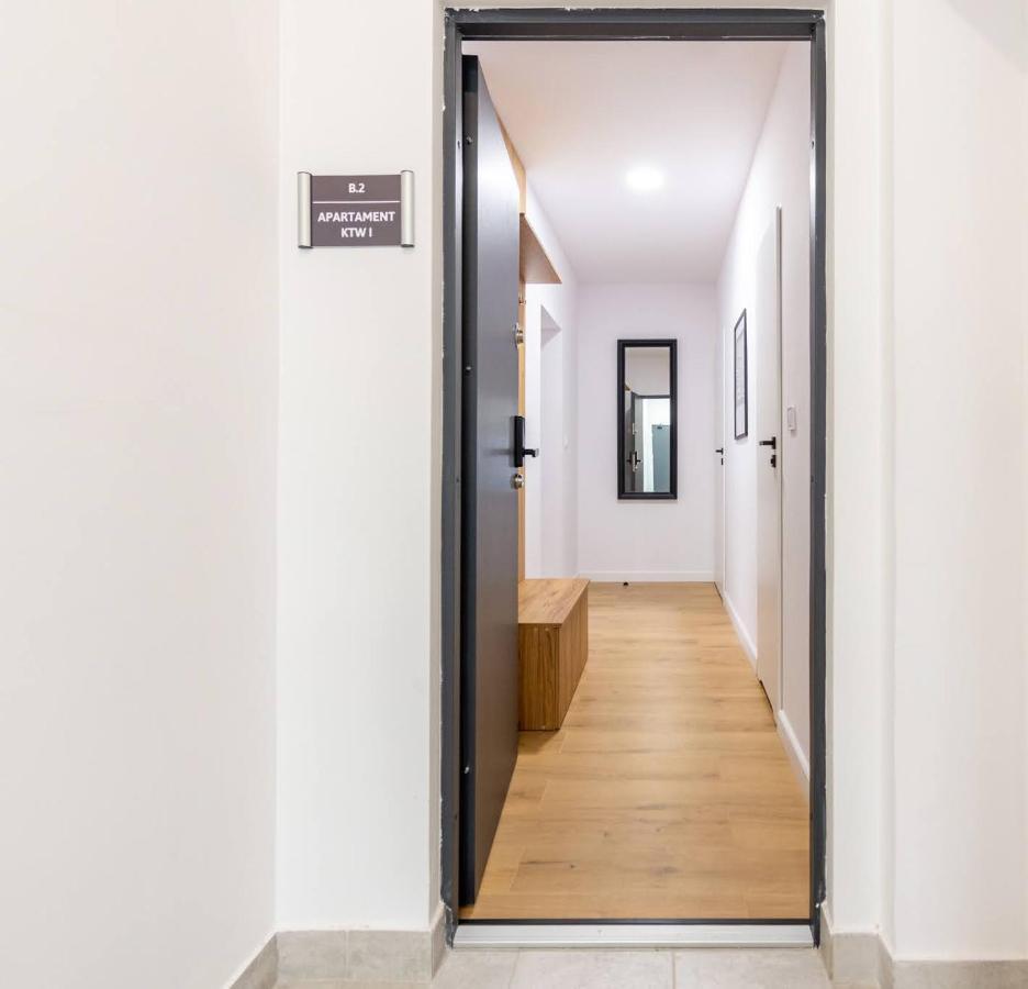 Apartamenty Ktw カトヴィツェ エクステリア 写真